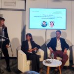 Mesa debate servicios asistenciales farmacias solidarias